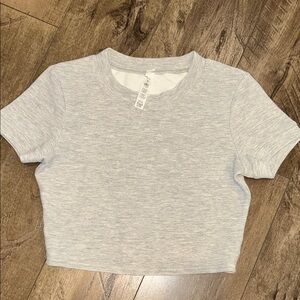 ALO YOGA MICRO WAFFLE SIERRA SHORT SLEEVE TOP SIZE SMALL GRAY